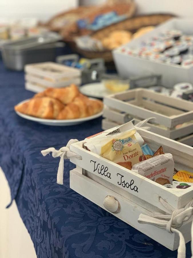 רימיני Hotel Villa Isola מראה חיצוני תמונה